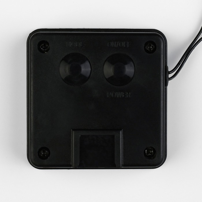 Гирлянда &laquo;Нить&raquo;, 4.5 м, с насадками в виде ромашек, IP44, 30 LED, 2 режима, солнечная батарея, тёмная нить, свечение мульти