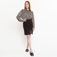 Блузка женская, цвет экрю, принт зебра, размер 44