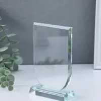 Стела наградная стекло "Плакетка" площадка 9,7х13 см 4,8х9,7х13,8 см