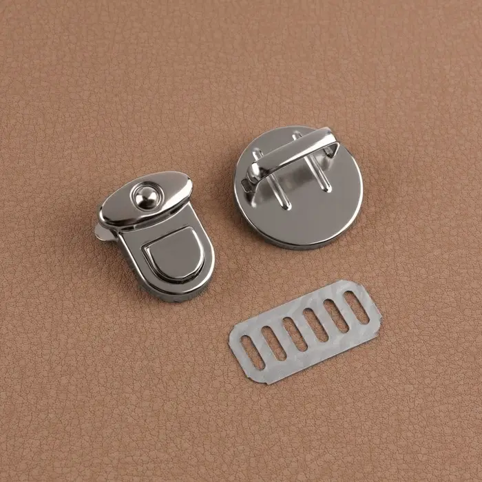 Застёжка для сумки, 2.5&times;2.5 см, цвет серебряный