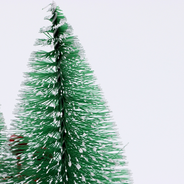 Новогодний декор &laquo;Две ёлки с шишкой&raquo;, наподставке, 8,5 &times; 10 &times; 16 см