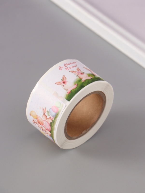 Наклейка бумага "Пасхальные кролики" 3х5 см 200 шт в рулоне