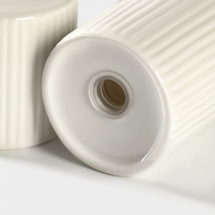 Набор фарфоровый для специй на подставке из бамбука BellaTenero &laquo;Эстет. Грани&raquo;, 2 предмета: солонка 100 мл, перечница 100 мл, цвет белый