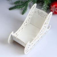 Кашпо деревянное, 23&times;10&times;14 см "Новогоднее. Санки", подарочная упаковка, белое