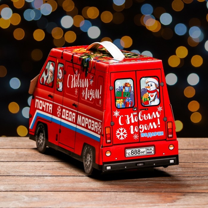 Новый год. Подарочная коробка Новый год. Подарочная коробка "Автопочта" 14,3 х 27 х 10 см.