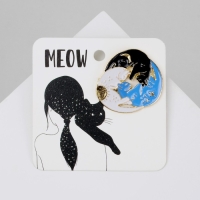 Значок &laquo;Небесные коты&raquo;, цветной в золоте