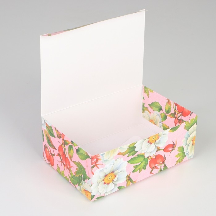 Коробка подарочная сборная, упаковка, &laquo;Цветы&raquo;, 18 х 12 х 8 см