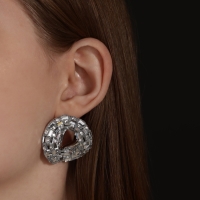 Серьги со стразами &laquo;Блеск&raquo; бублик, белые в серебре