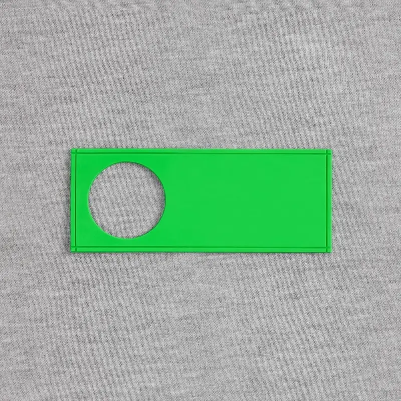 Лейбл из ПВХ с вырубкой &laquo;Круг&raquo;, зеленый неон