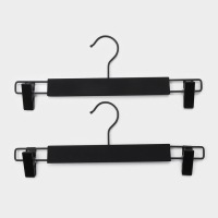 Вешалки для брюк и юбок LaDо́m Soft-touch, 32,5&times;13 см, 2 шт, с зажимами, цвет чёрный