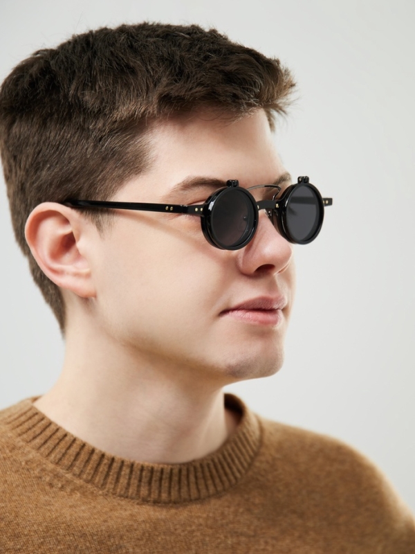 Очки солнечные раскладные, uv 400, дужка 14.5 см, ширина 13.7 см, линза 3.8 х 3.8 см