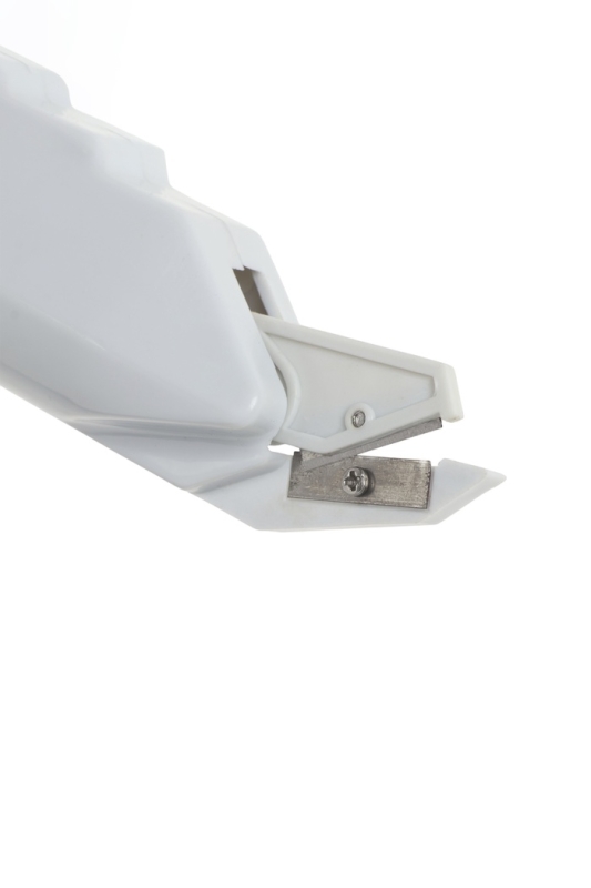 Ножницы аккумуляторные ТУНДРА, для работы с тканью, 2хАА Ножницы аккумуляторные ТУНДРА, для работы с тканью, 2хАА