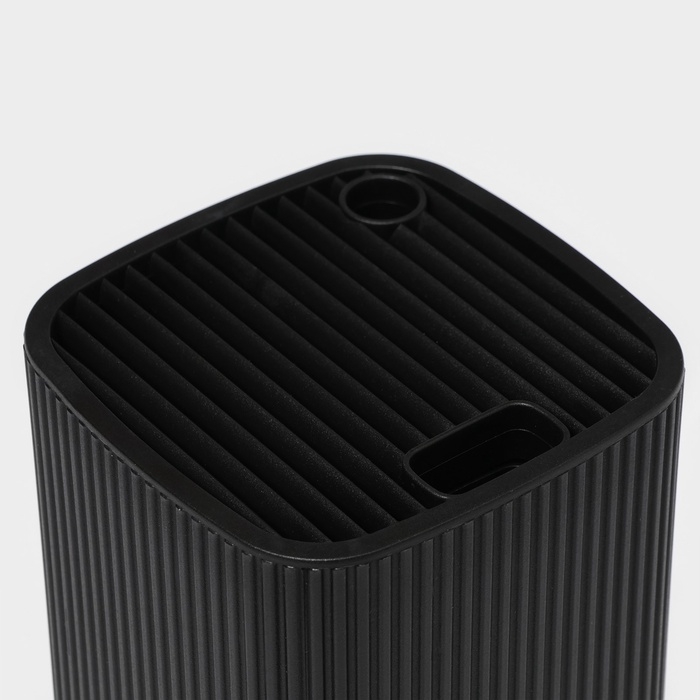 Подставка для ножей Доляна &laquo;Loft&raquo;, 11&times;11&times;22 см, пластик, чёрный