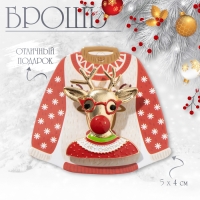 Брошь новогодняя &laquo;Олень&raquo; в свитере, цветная в золоте