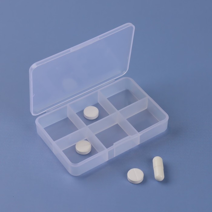 Таблетница, 9 &times; 6 &times; 2 см, 6 секций, цвет белый