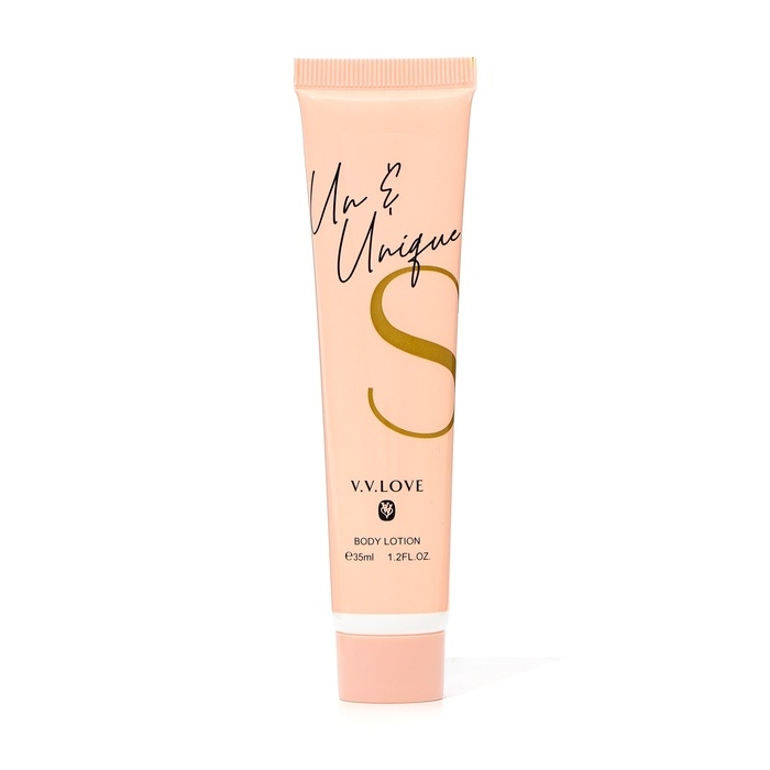 Парфюмерный набор женский UN E Unique: Туалетная вода, 35мл + Лосьон для тела, 35мл