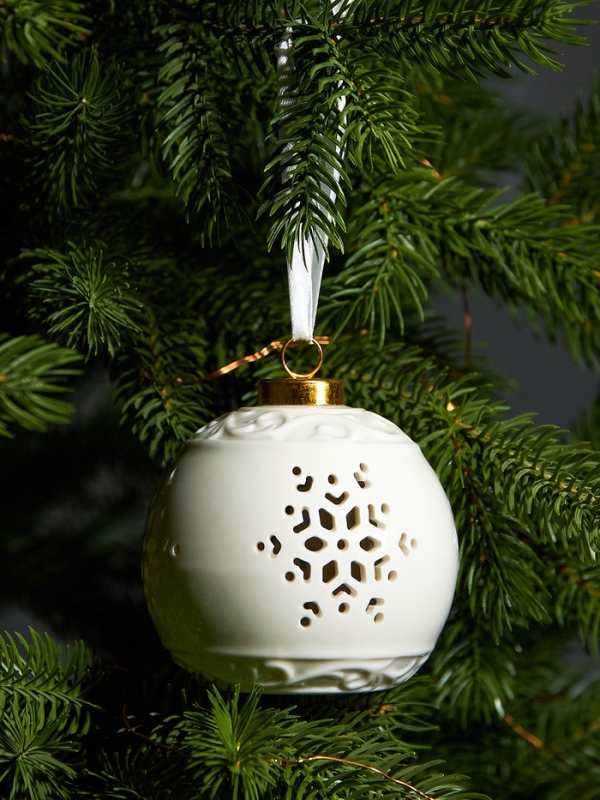 Елочный шар "Снежинка" 10х8.8х8.8, 1 LED, LR44x3(в компл.), Т/БЕЛЫЙ