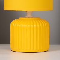 Лампа настольная "Муза" 40Вт Е14 желтый 13х13х23см