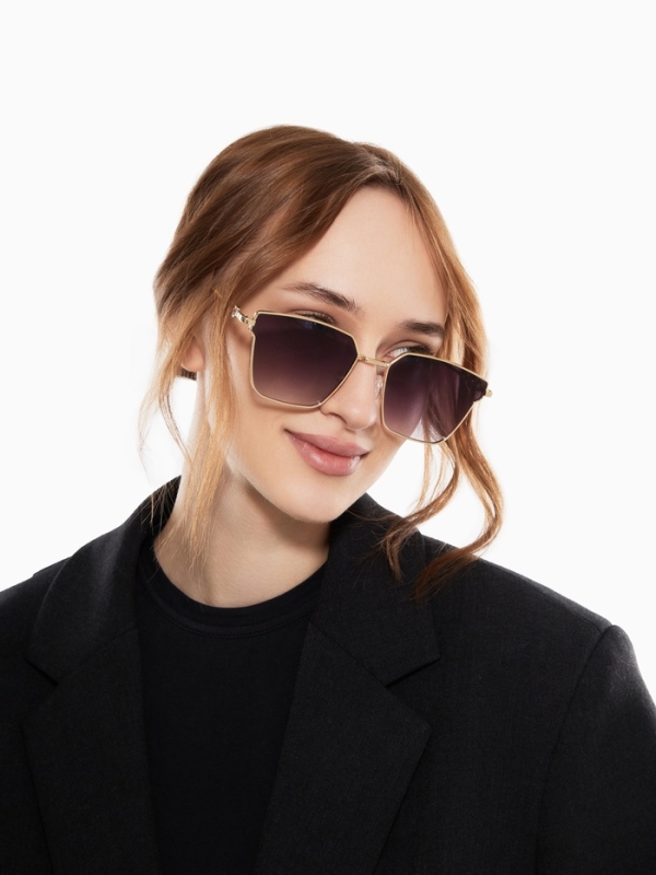 Очки солнцезащитные uv 400, дужка 13.8 см, ширина 12.8 см, линза 4.9&times;5.3 см