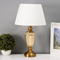 Настольная лампа с абажуром RISALUX «Камелия», Е27, 40 Вт, латунь, 29×29×29.5 см Настольная лампа с абажуром RISALUX «Камелия», Е27, 40 Вт, латунь, 29×29×29.5 см