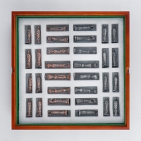 Шахматы настольные сувенирные "Рыцарские", 36 х 36 см, король h-8.5 см, пешка h-5.7 см Шахматы настольные сувенирные "Рыцарские", 36 х 36 см, король h-8.5 см, пешка h-5.7 см