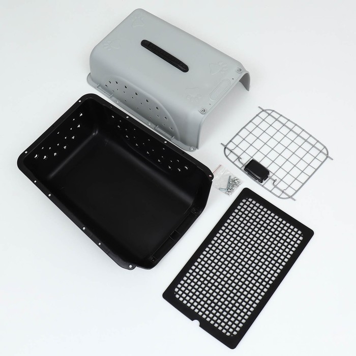 Переноска для животных пластиковая с металлической дверью 47 х 30 х 35 см, вес до 12 кг, серая  9347