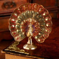 Сувенир "Павлин" латунь 9,5х4,5х9,5 см Сувенир "Павлин" латунь 9,5х4,5х9,5 см