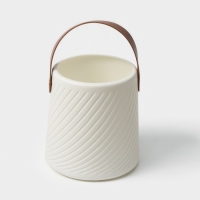 Ваза для цветов LaDо́m &laquo;Ведёрко&raquo;, 1,8 л, 15&times;14,5&times;12,5 см, цвет белый