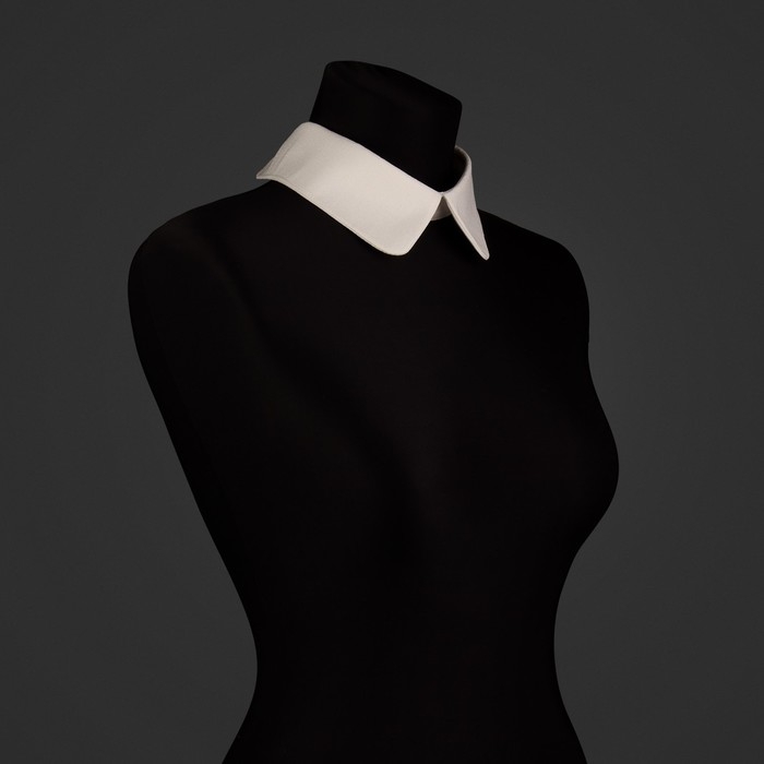 Воротник съёмный, диаметр горловины = 22 см, 42 &times; 6 см, цвет айвори