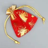 Мешочек подарочный плюш &laquo;Новогодние салюты&raquo;, колокольчики, тиснение, 10 х 12 см +/- 1.5 см