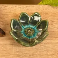 Подставка под благовония "Цветок лотоса" керамика, цв. МИКС, 9,5х9,5х3 см