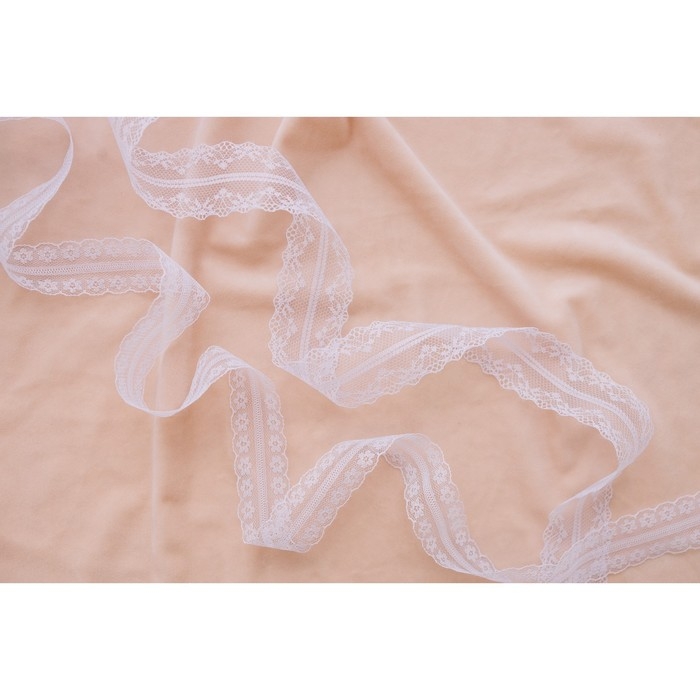 Кружево капроновое, 35 мм &times; 10 &plusmn; 1 м, цвет белый