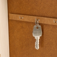 Ключница "Лошади" молочный дуб 24х29 см Ключница "Лошади" молочный дуб 24х29 см