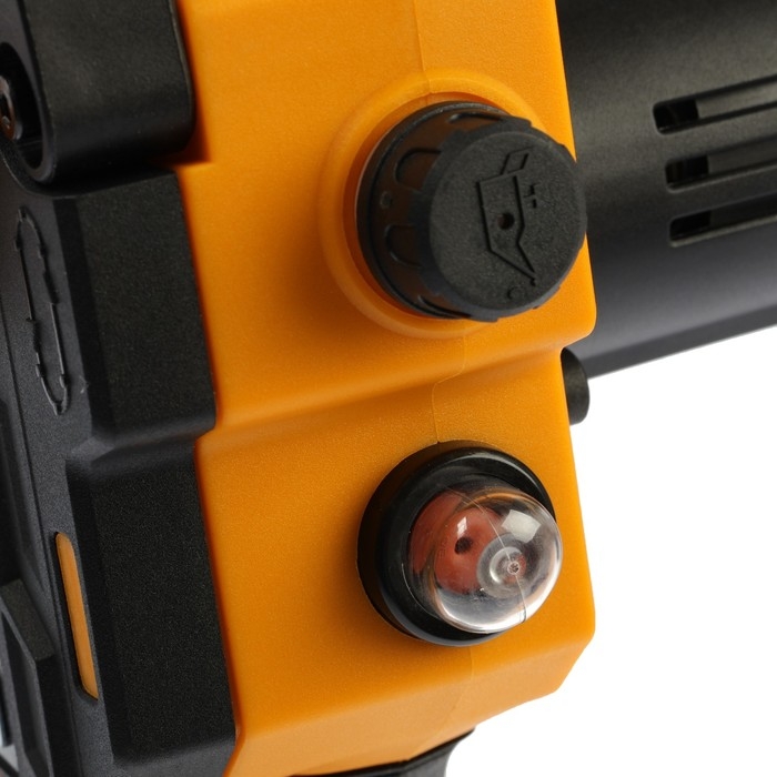 Пила цепная аккумуляторная DEKO DKCHS 20-4 063-4480, 20 В, 2 Ач, Li-ion АКБх1 шт, ЗУ Пила цепная аккумуляторная DEKO DKCHS 20-4 063-4480, 20 В, 2 Ач, Li-ion АКБх1 шт, ЗУ