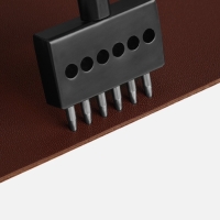 Доска-плита для пробойников и работы с кожей 20&times;30&times;1.5 cм пластик белый АУ