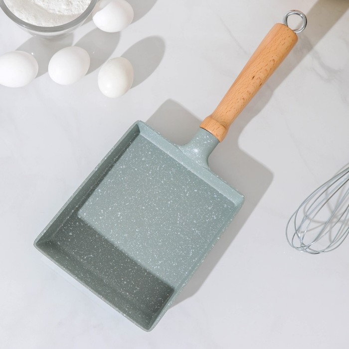 Сковорода &laquo;Омлет&raquo;, 19&times;15 см, с деревянной ручкой, антипригарное покрытие, индукция