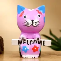 Сувенир "Кот с табличкой WELCOME" дерево 8х5х10 см, цв. сиреневый
