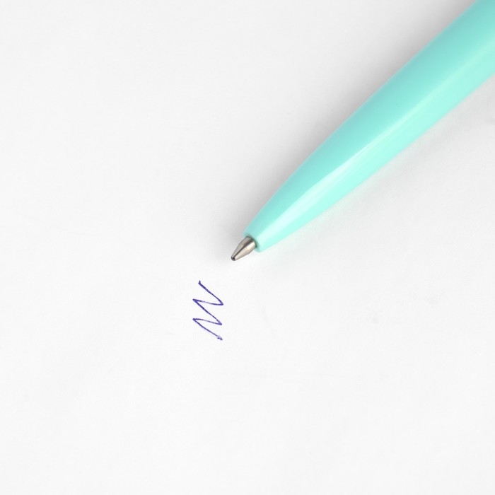 Набор в портфеле: ежедневник А5, магнитные закладки и ручка «Вдохновляй красотой» Набор в портфеле: ежедневник А5, магнитные закладки и ручка «Вдохновляй красотой»