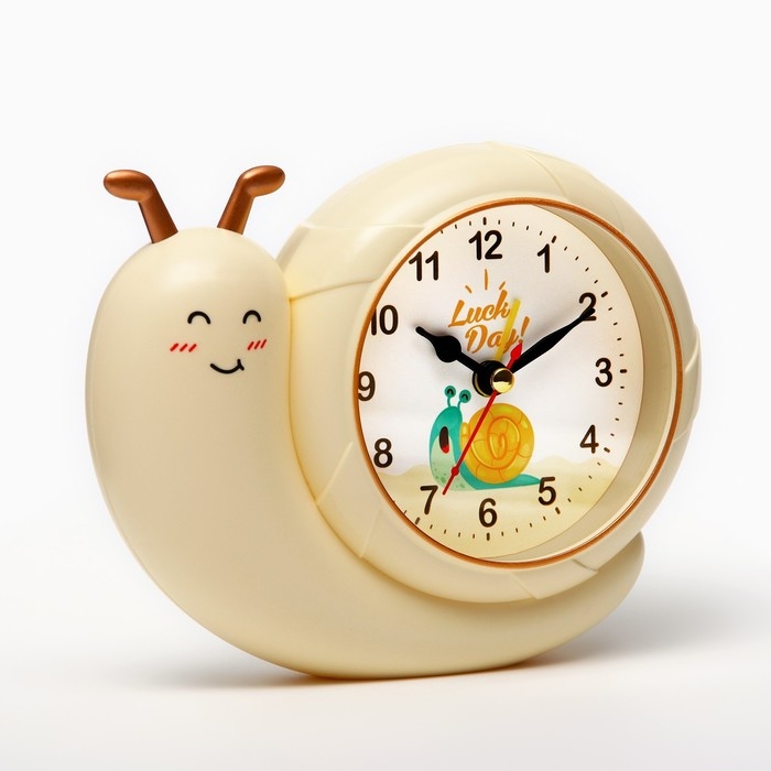 Часы настольные будильник детский &laquo;Улитка&raquo; с подсветкой, циферблат d-8 см, 15&times;12 см