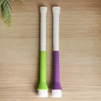 Щётка - насадка на кухонный кран, диаметр отверстия 2,5 см, длина 32 см, длина щётки 2,5 см