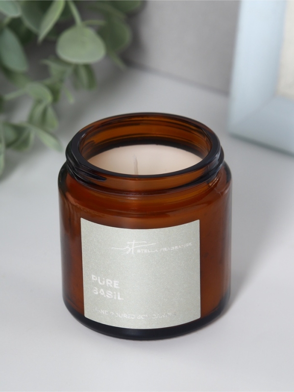 Свеча ароматическая в банке "Pure Basil", соевый воск, 90 г, чёрная кожа