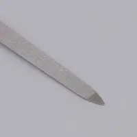 Пилка-триммер металлическая для ногтей, прорезиненная ручка, с защитным колпачком, 19 см, МИКС