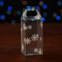 Коробка подарочная новогодняя складная ПВХ &laquo;Праздничное настроение&raquo; 4&times;4&times;8 см