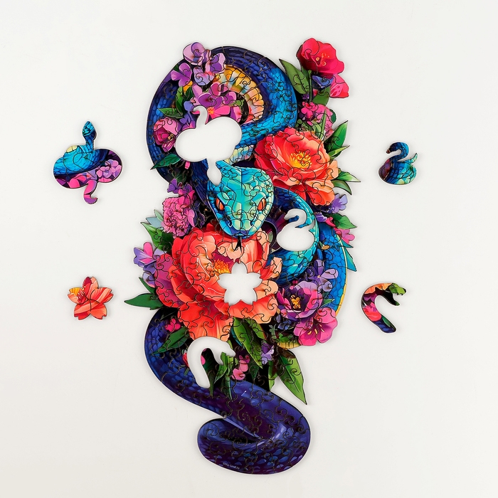 Пазлы фигурные деревянные на новый год «Змея с цветами», 134 элементов, символ года 2025 Пазлы фигурные деревянные на новый год «Змея с цветами», 134 элементов, символ года 2025