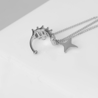 Серьга &laquo;Кафф&raquo; две звезды, цвет белый в серебре