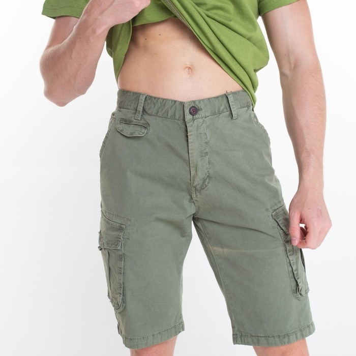 Шорты мужские, цвет тёмно-зелёный, размер 48-50 (33) Шорты мужские, цвет тёмно-зелёный, размер 48-50 (33)