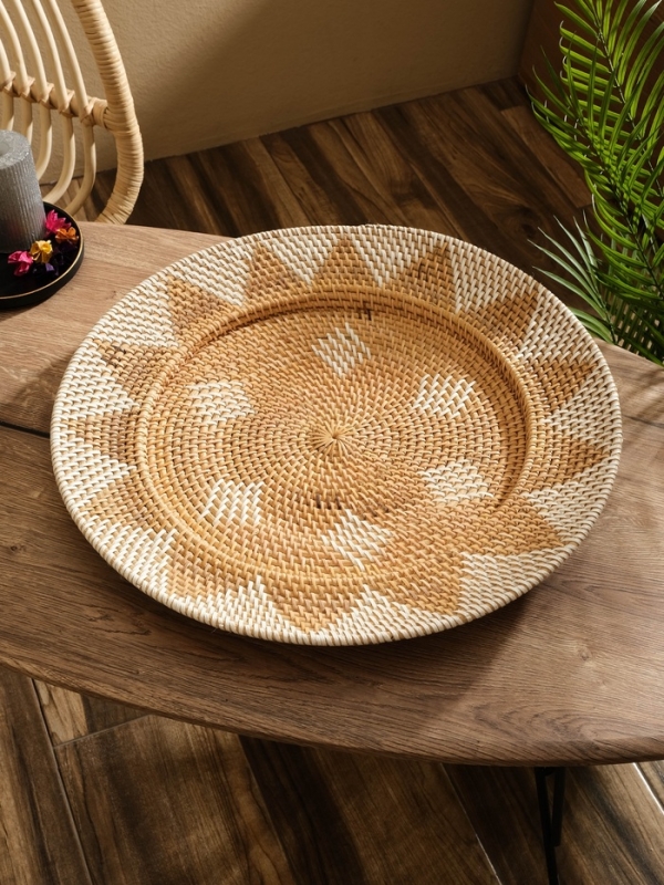 Тарелка декоративная плетеная ротанг "Солнце", 50х50х5 см