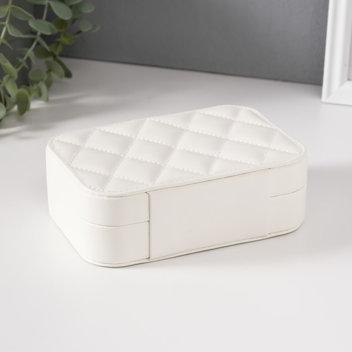 Шкатулка кожзам для украшений Шкатулка кожзам для украшений "Стёганная. Ромбы" белая 11х16х5 см