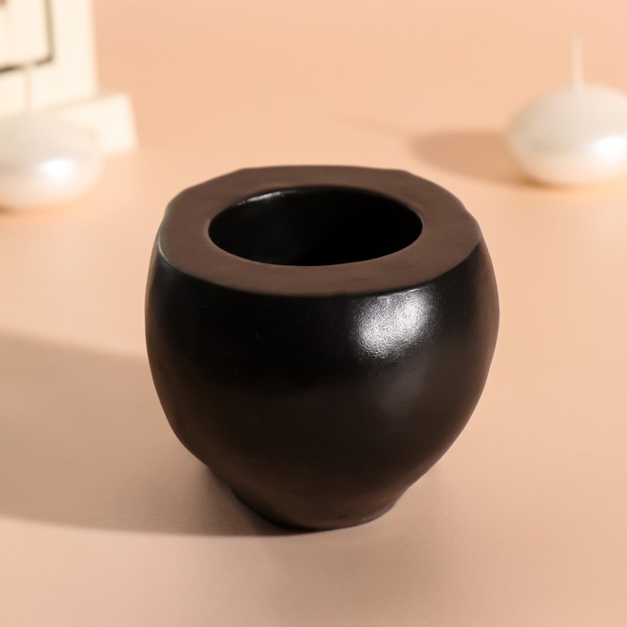 Подсвечник Подсвечник "Череп Безмолвие" 7*10см черный с золотыми пальцами