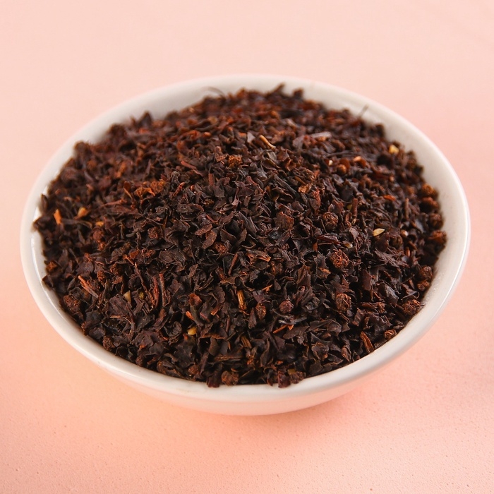 Подарочный набор новогодний  &laquo;Сказочного года&raquo;: чай, печенье, конфеты